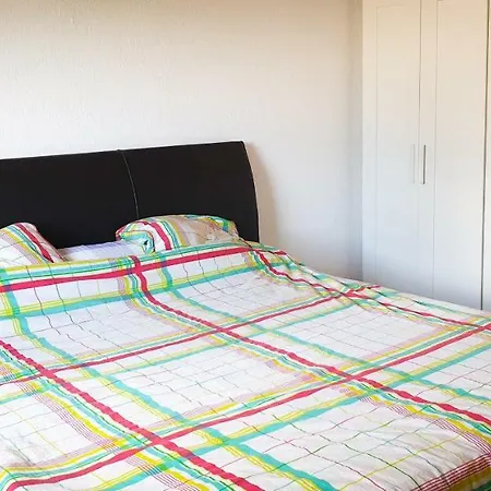 Riant Met Tuin - Neuenhagenstrasse 2 Daire *